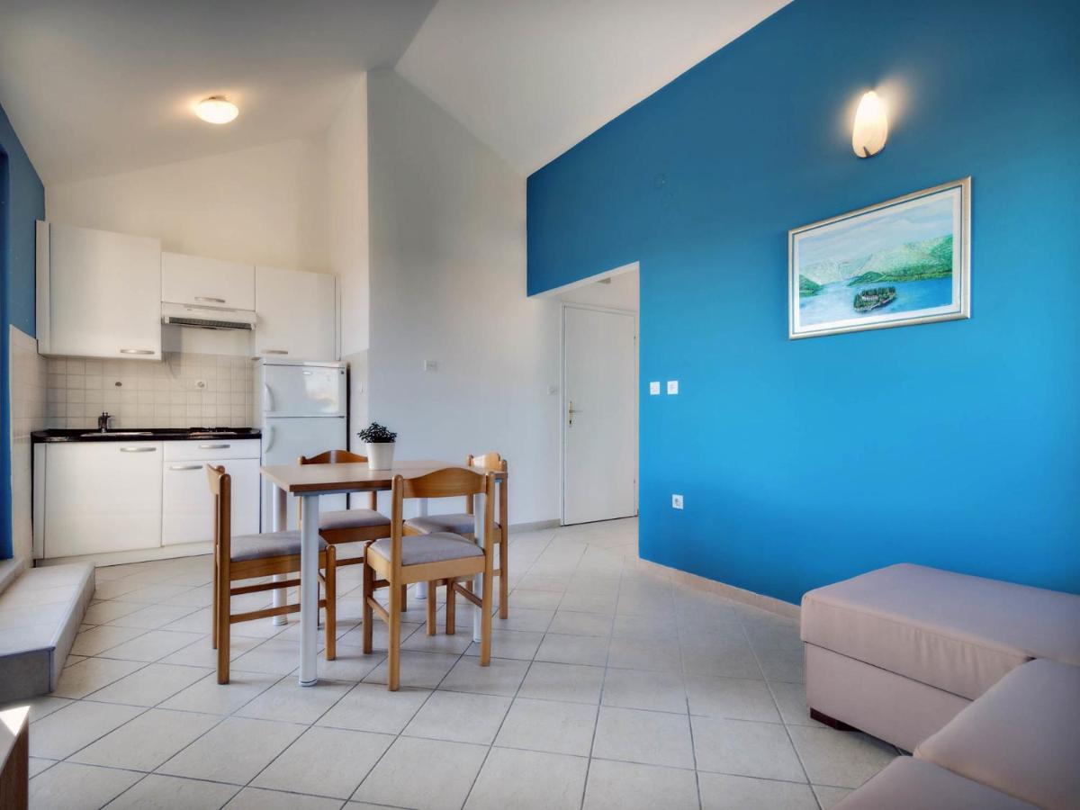Apartments Zizic Vodice Szoba fotó