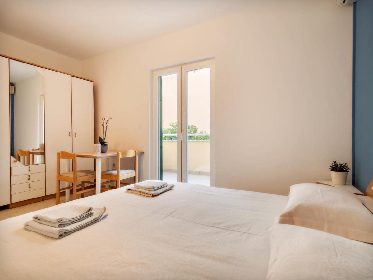 Apartments Zizic Vodice Szoba fotó