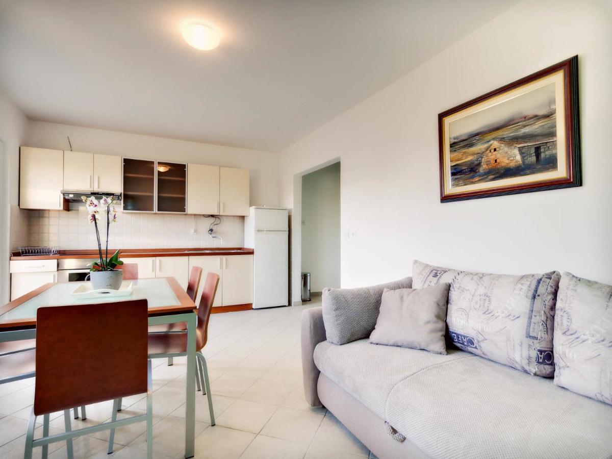 Apartments Zizic Vodice Szoba fotó