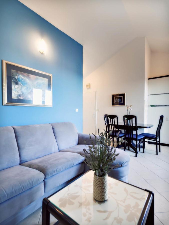 Apartments Zizic Vodice Szoba fotó