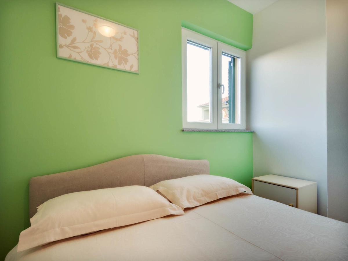 Apartments Zizic Vodice Szoba fotó